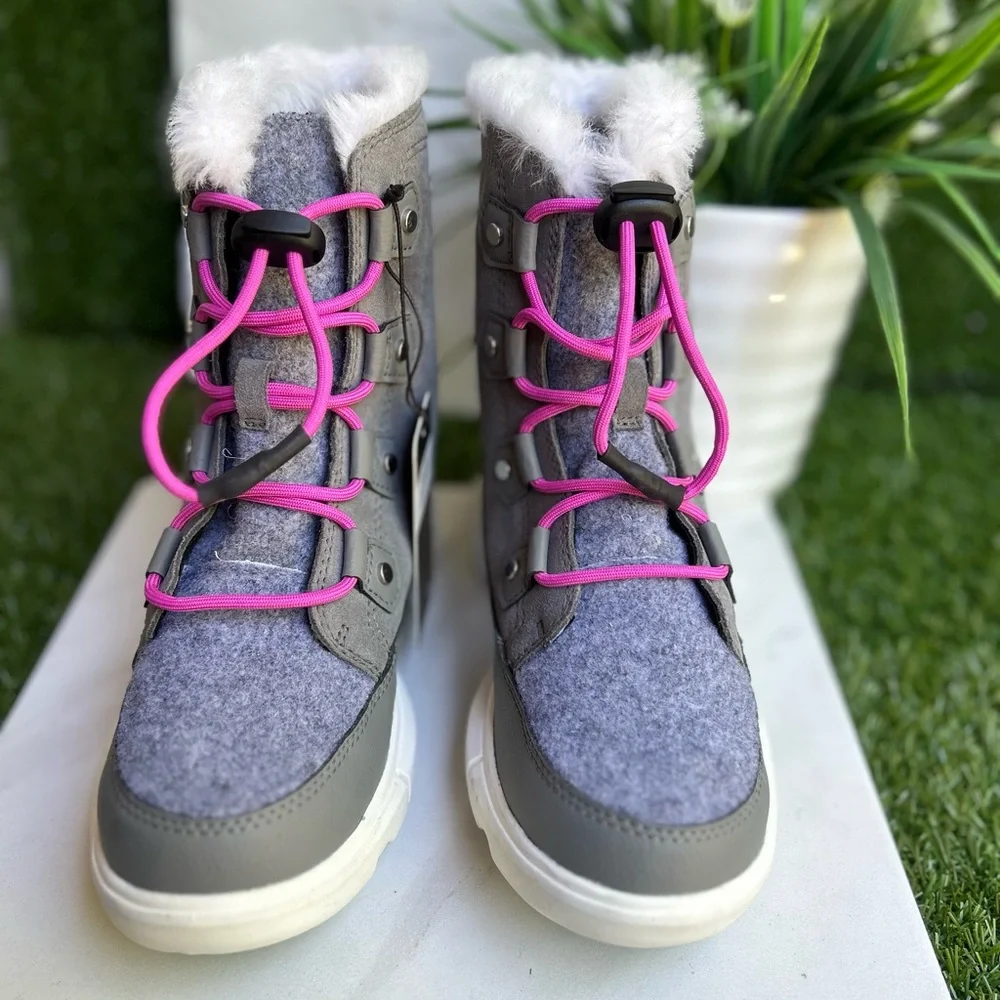 SOREL Explorer II Joan Felt Lace up mid boots Size 3
